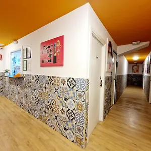 Arc House , Barcelona Spanien